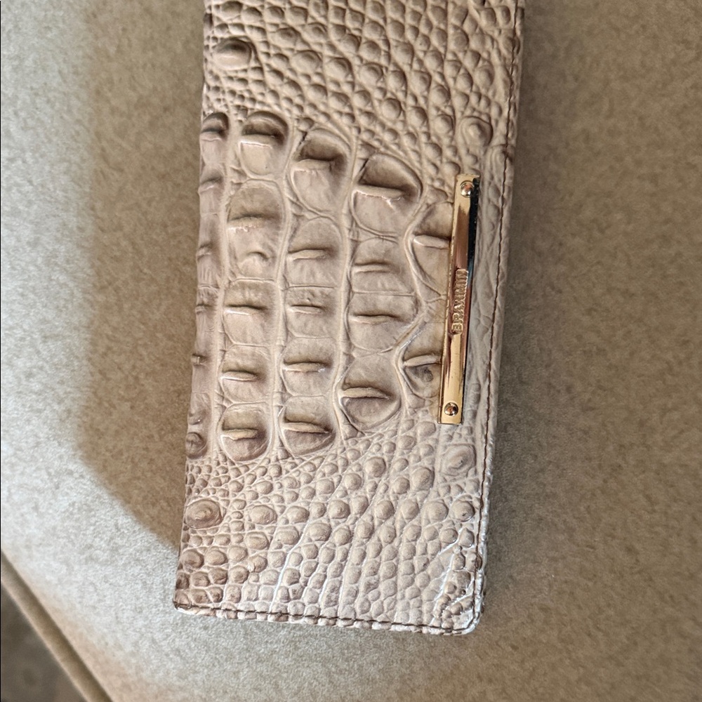 Like new Brahmin Katie Melbourne Crocodile Embossed Wallet with Gold Accent
